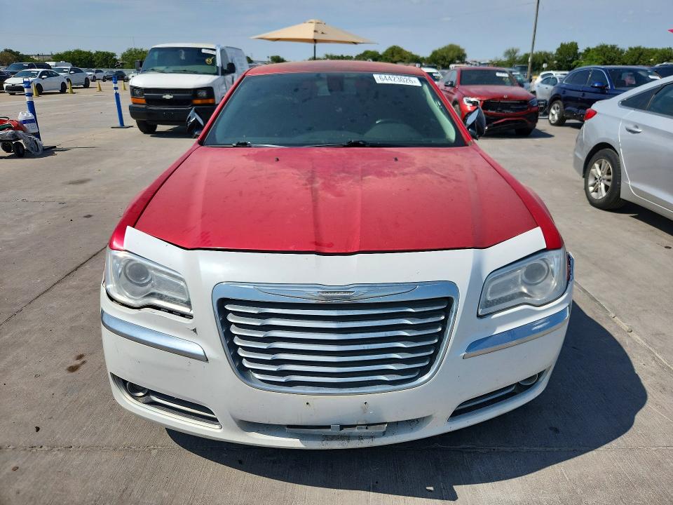 Photo 5 from auction – 2017 CHRYSLER 300 with VIN 2C3CCAAG5HH662139