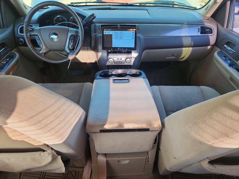 Photo 8 from auction – 2009 CHEVROLET AVALANCHE with VIN 3GNEC12J19G150983