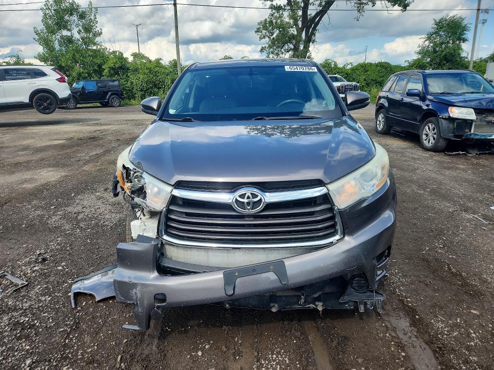 Фото 5 с аукциона – 2014 TOYOTA HIGHLANDER с VIN 5TDZKRFH9ES021548