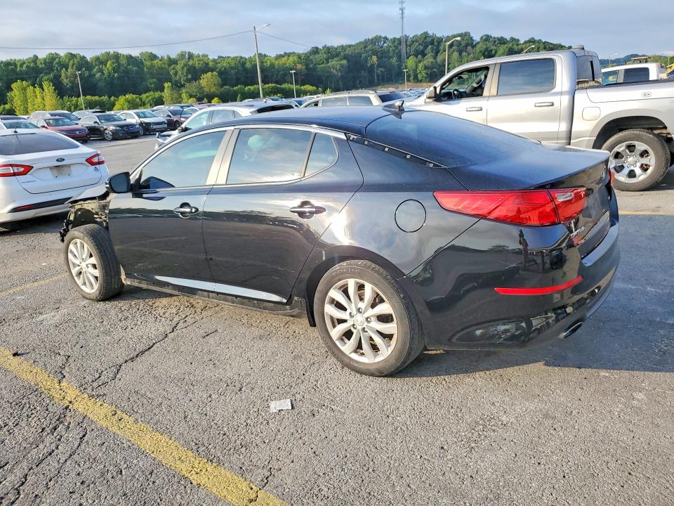Photo 2 from auction – 2015 KIA OPTIMA with VIN 5XXGM4A76FG473155
