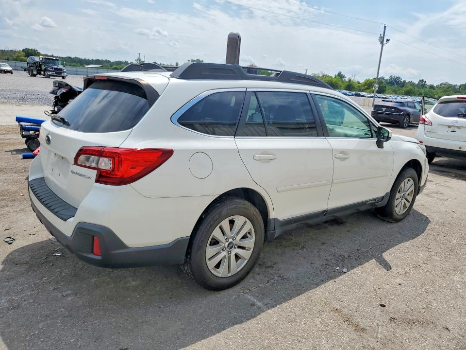 Photo 3 from auction – 2019 SUBARU OUTBACK with VIN 4S4BSAFC2K3364900