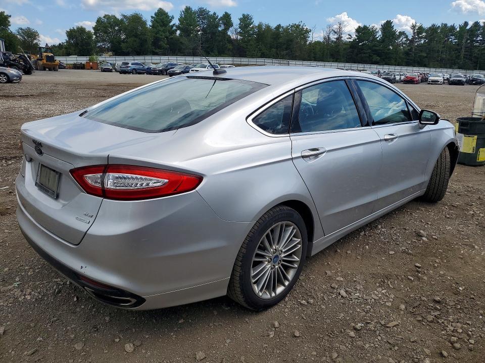 Photo 3 from auction – 2013 FORD FUSION with VIN 3FA6P0H94DR347061