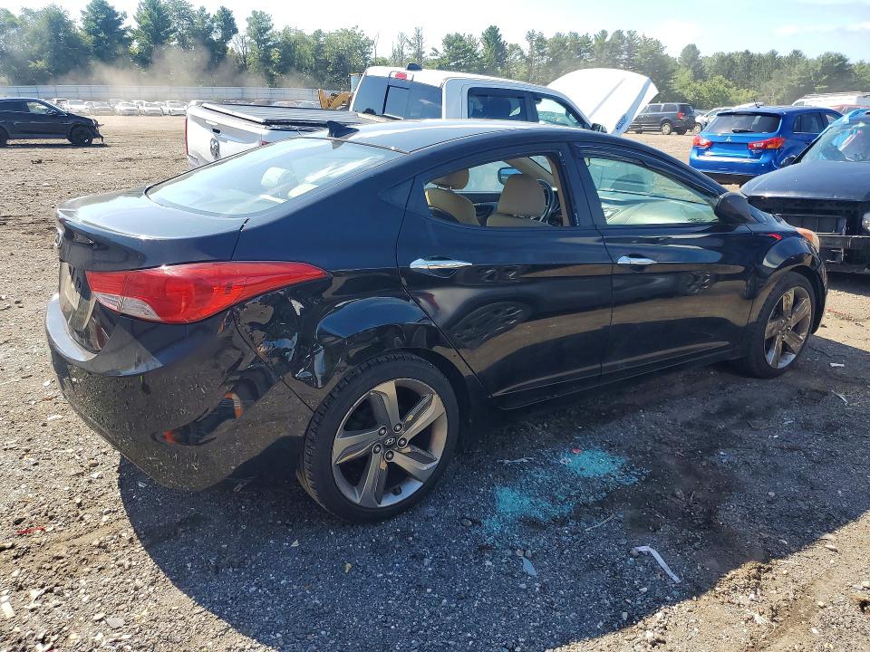 Photo 3 from auction – 2012 HYUNDAI ELANTRA with VIN KMHDH4AEXCU283303