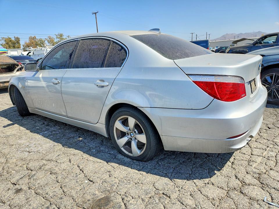 Foto 2 de la subasta – 2008 BMW 528 con VIN WBANU53568CT11857