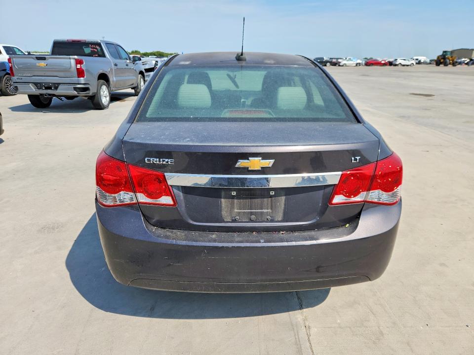 Photo 6 from auction – 2015 CHEVROLET CRUZE with VIN 1G1PC5SB7F7175338