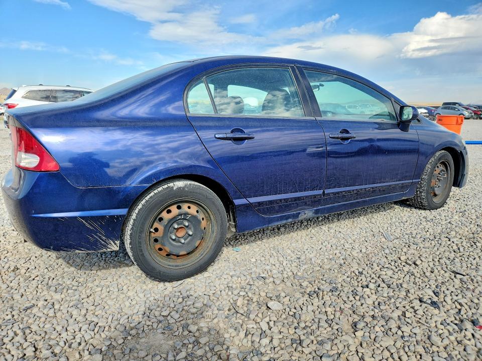 Photo 3 from auction – 2011 HONDA CIVIC with VIN 2HGFA1F58BH524710