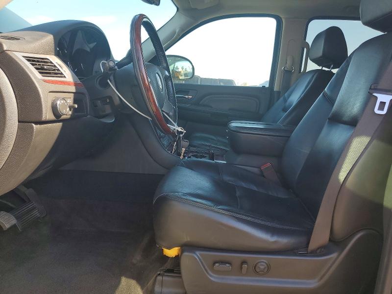 Photo 7 from auction – 2008 CADILLAC ESCALADE with VIN 1GYFK63808R267021