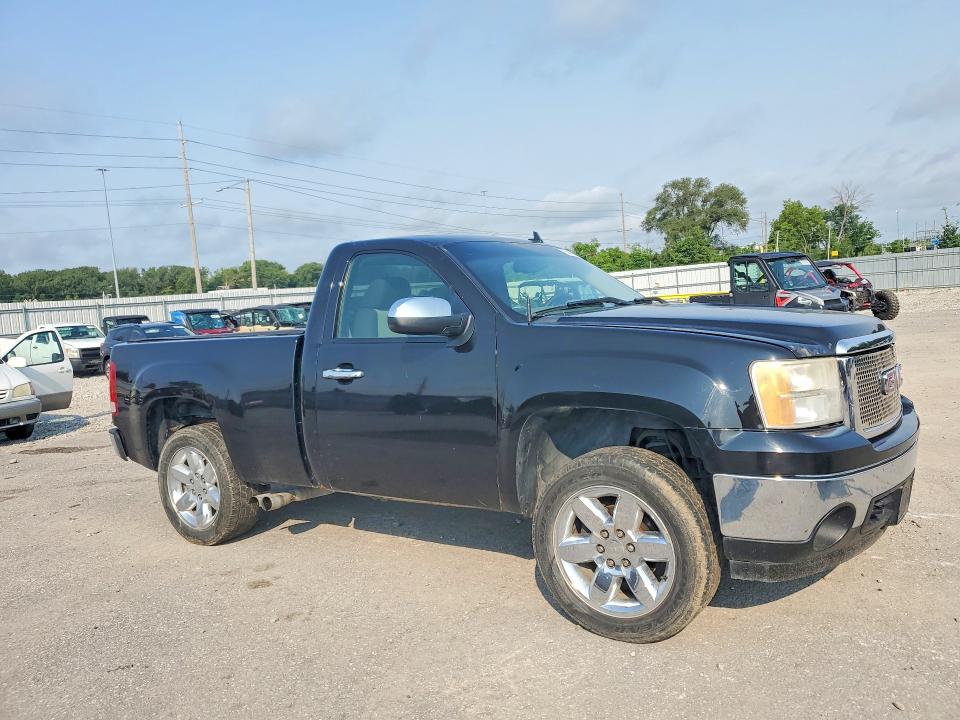Photo 4 from auction – 2007 GMC NEW SIERRA with VIN 1GTEC14C27Z561524
