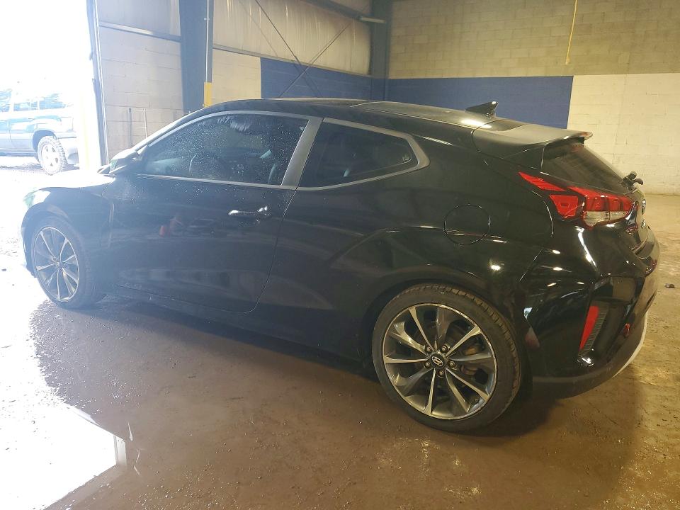 Photo 2 from auction – 2019 HYUNDAI VELOSTER with VIN KMHTG6AFXKU009701