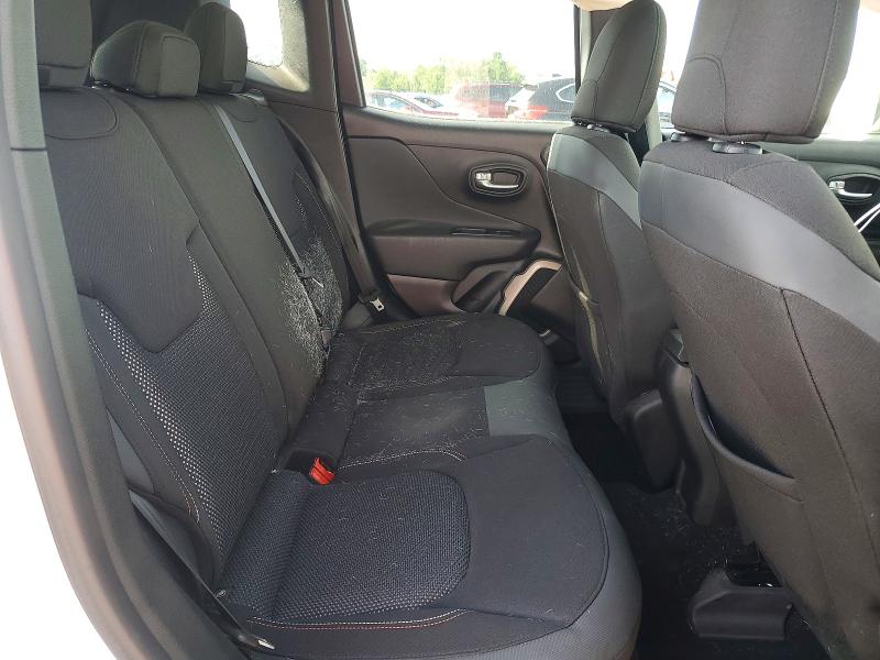 Photo 11 from auction – 2016 JEEP RENEGADE with VIN ZACCJBBT8GPC85189