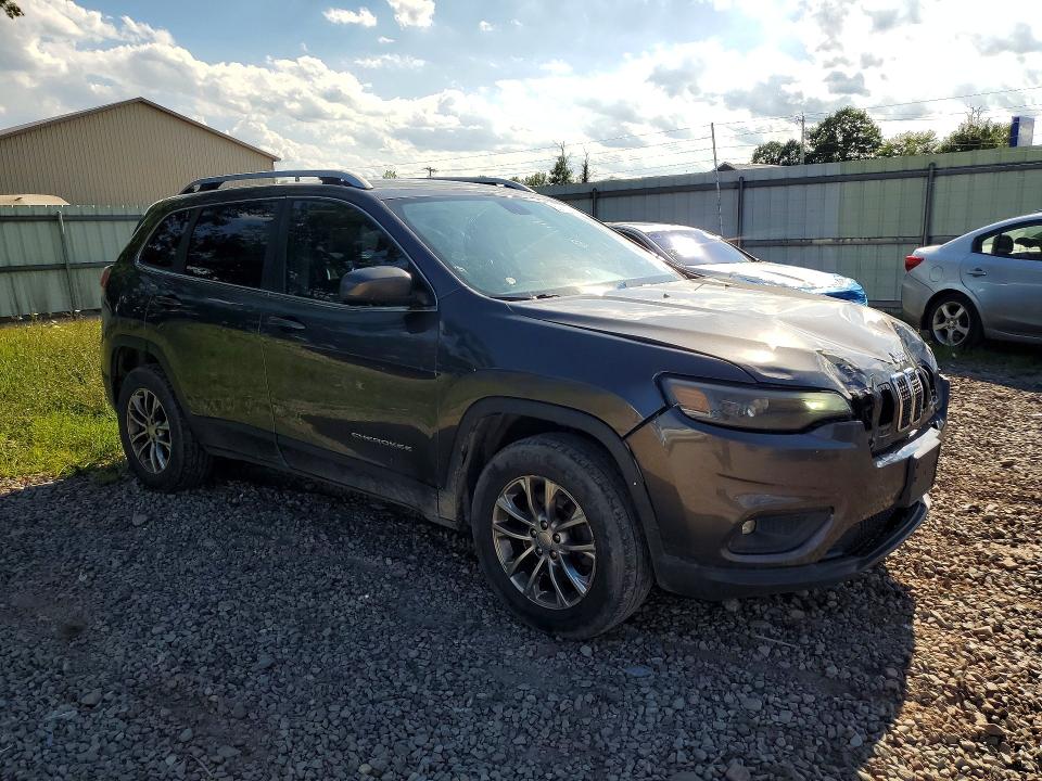 Photo 4 from auction – 2019 JEEP CHEROKEE with VIN 1C4PJMLB6KD182430
