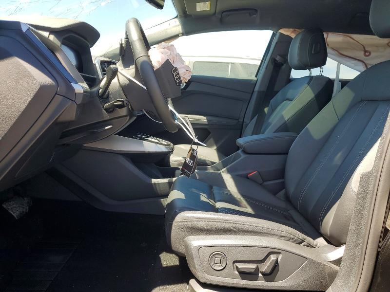 Zdjęcie 7 z aukcji – 2025 AUDI Q4 E-TRON z VIN WA1KUBFZ6SP044202