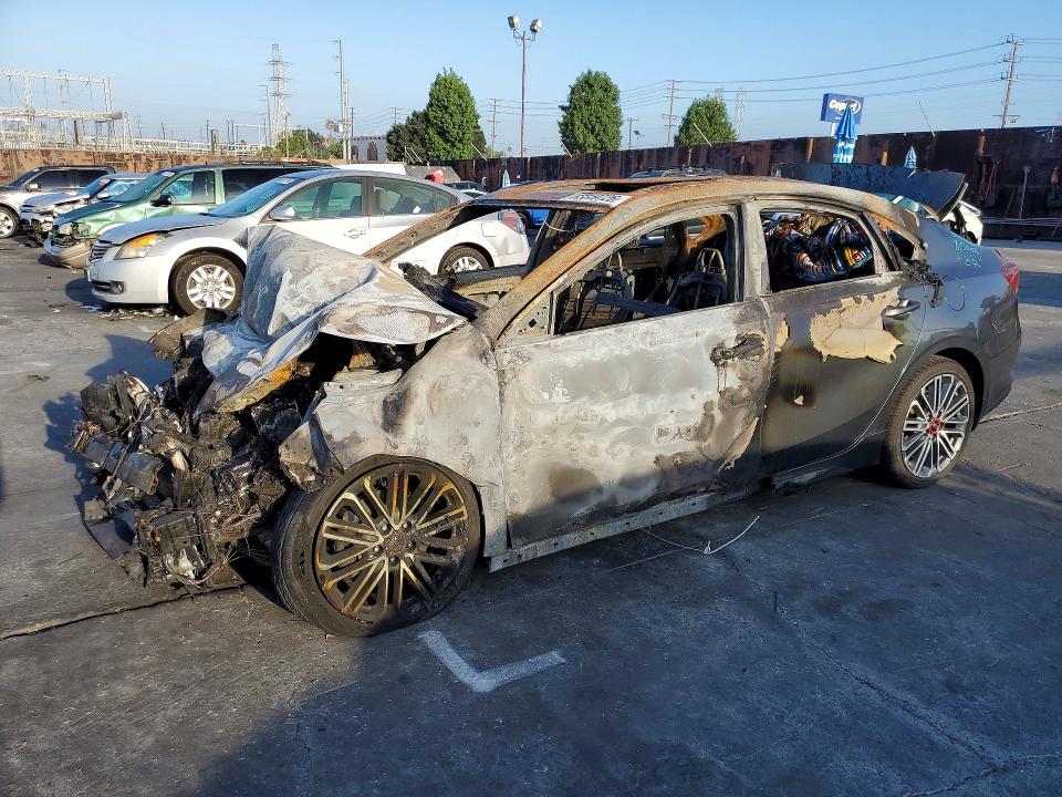 Zdjęcie 1 z aukcji – 2021 KIA FORTE z VIN 3KPF44AC3ME309151