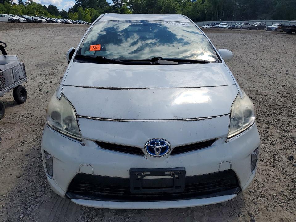 Photo 5 from auction – 2013 TOYOTA PRIUS with VIN JTDKN3DU0D0356107