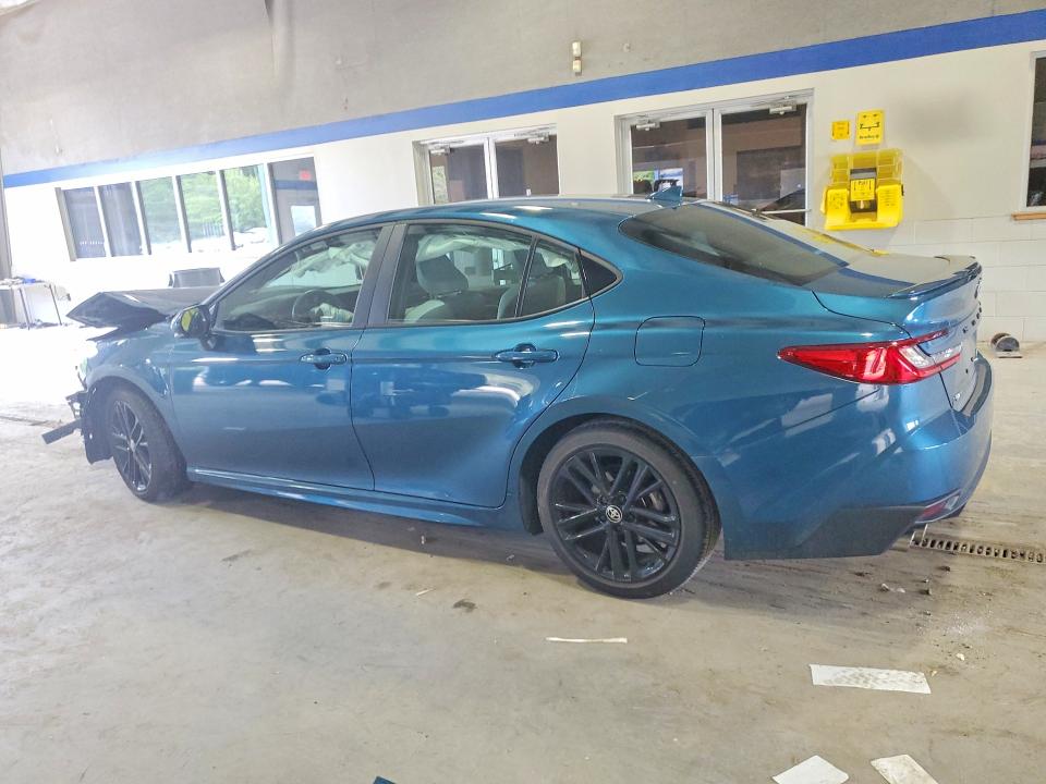 Photo 2 from auction – 2025 TOYOTA CAMRY with VIN 4T1DAACK5SU023766
