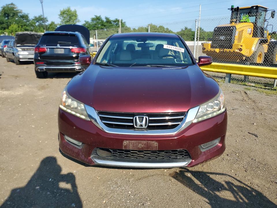 Photo 5 from auction – 2013 HONDA ACCORD with VIN 1HGCR3F94DA038567