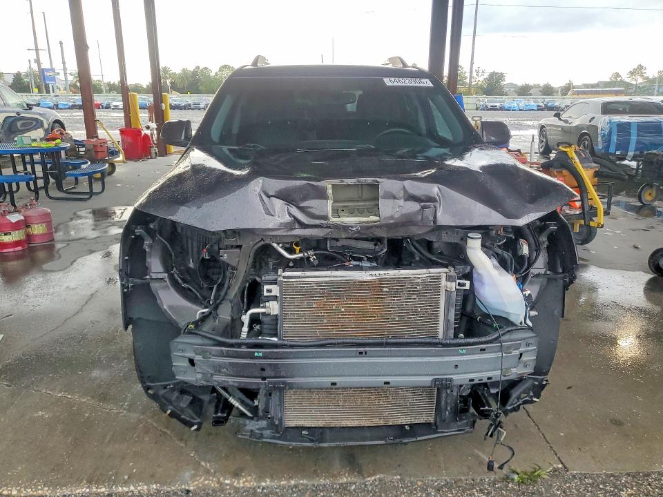 Photo 5 from auction – 2017 GMC ACADIA with VIN 1GKKNMLSXHZ183630