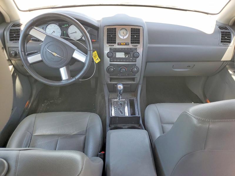 Photo 8 from auction – 2005 CHRYSLER 300 with VIN 2C3JA53G55H630191