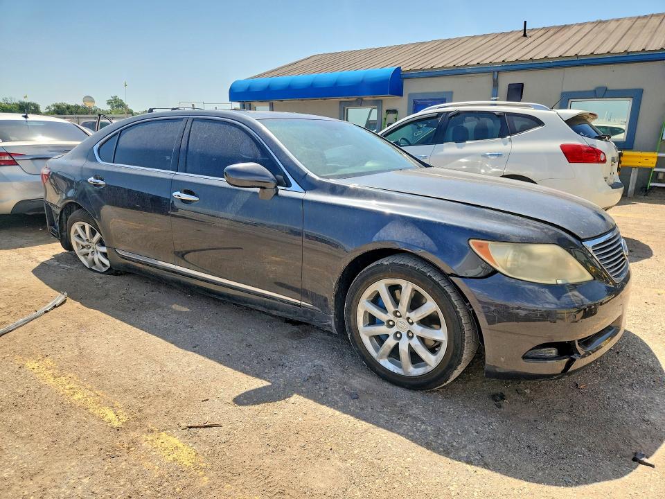 Photo 4 from auction – 2007 LEXUS LS with VIN JTHGL46F575018420