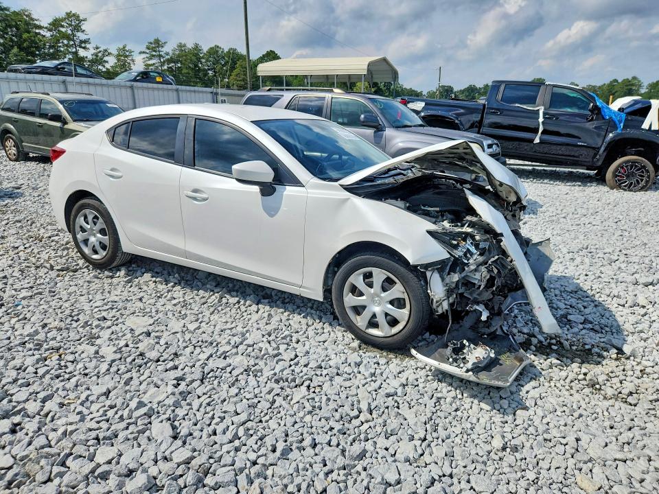 Photo 4 from auction – 2017 MAZDA 3 with VIN 3MZBN1U73HM156417