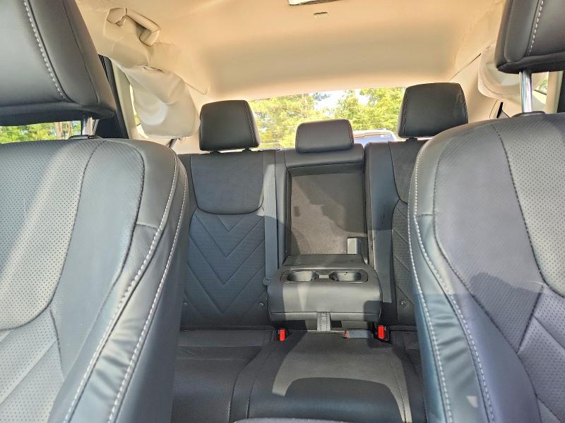 Photo 10 from auction – 2023 LEXUS NX with VIN 2T2HGCEZ0PC021062