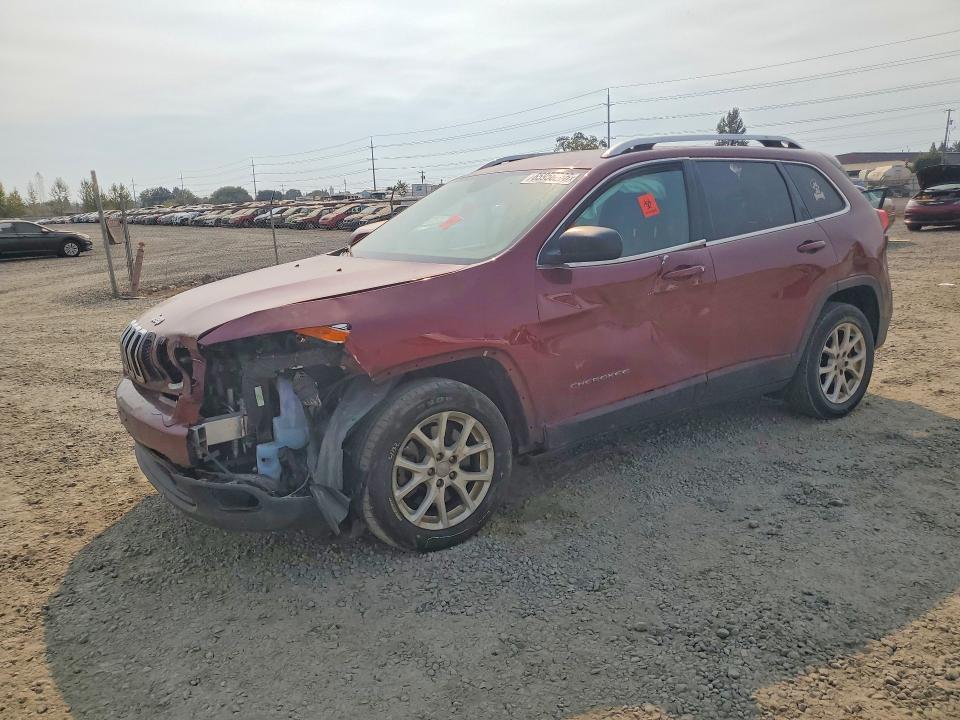 JEEP CHEROKEE 2018 with VIN 1C4PJLCBXJD611500 - Photo from auction