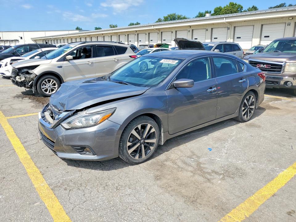 NISSAN ALTIMA 2018 with VIN 1N4AL3AP2JC273617 - Photo from auction