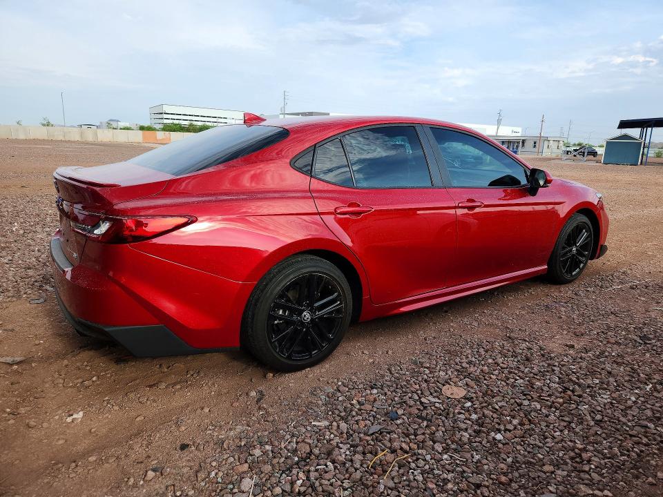 Photo 3 from auction – 2025 TOYOTA CAMRY with VIN 4T1DAACK6SU007401