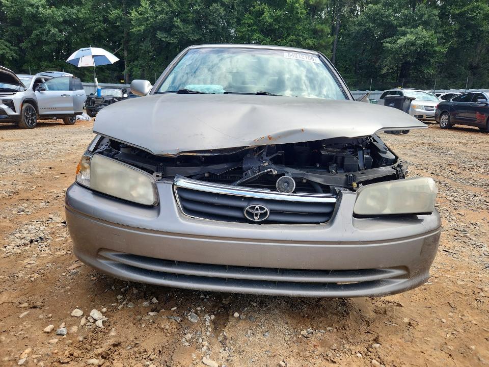 Photo 5 from auction – 2000 TOYOTA CAMRY with VIN 4T1BF22K6YU110200