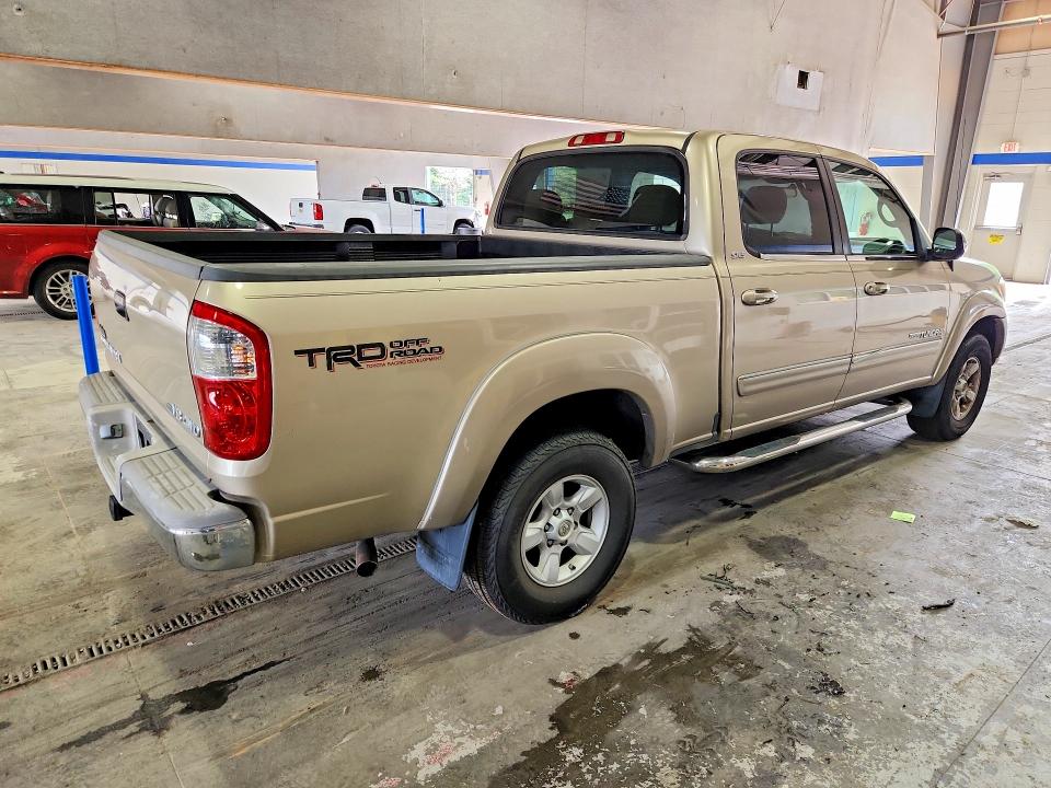 Photo 3 from auction – 2005 TOYOTA TUNDRA with VIN 5TBDT44155S475742