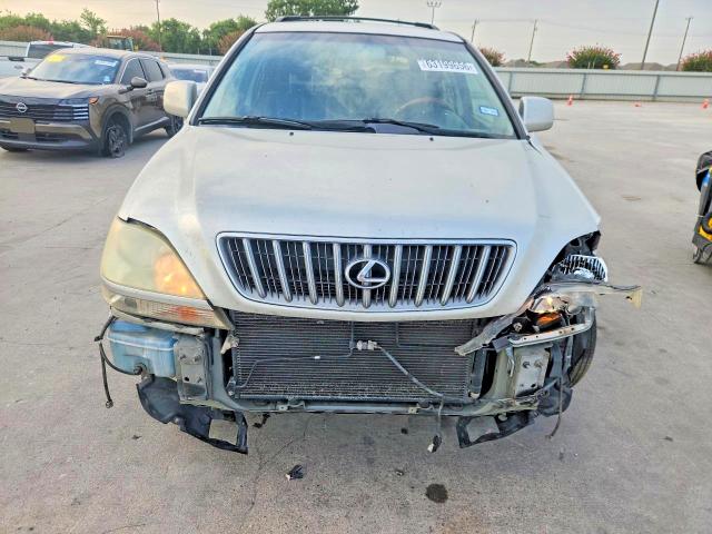 Photo 5 from auction – 2002 LEXUS RX with VIN JTJGF10U920125536
