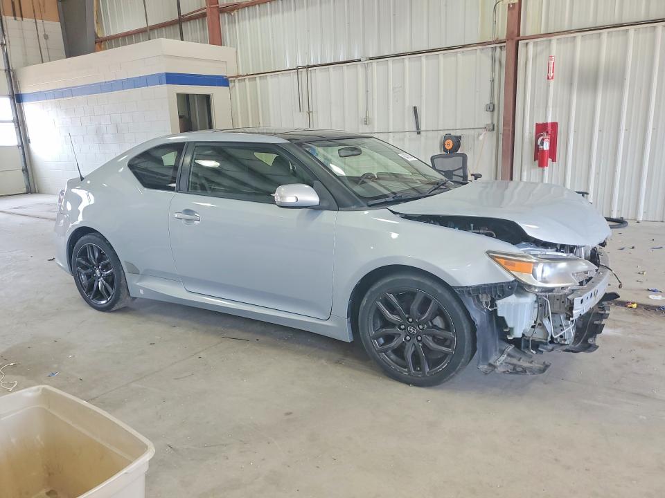 Photo 4 from auction – 2014 SCION TC with VIN JTKJF5C76E3076684