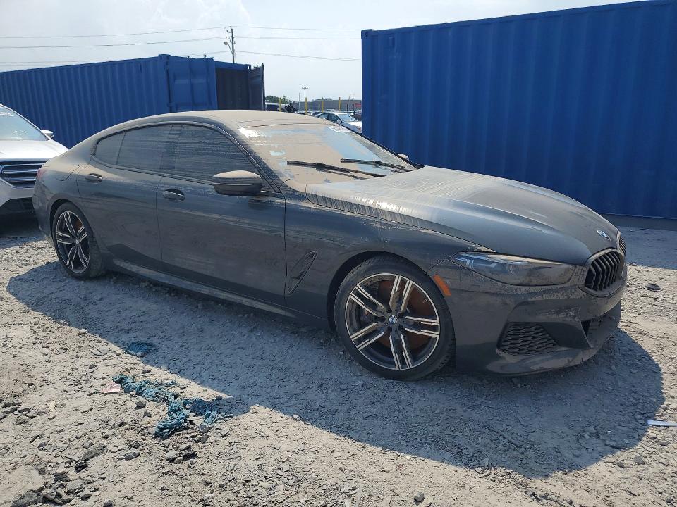 Photo 4 from auction – 2022 BMW M850XI with VIN WBAGV8C09NCJ45647