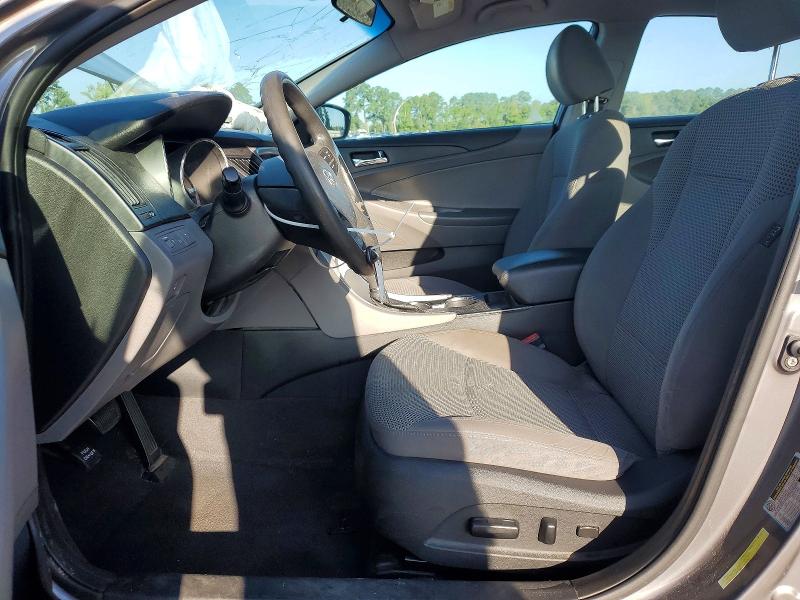 Фото 7 с аукциона – 2011 HYUNDAI SONATA с VIN 5NPEB4AC5BH149042
