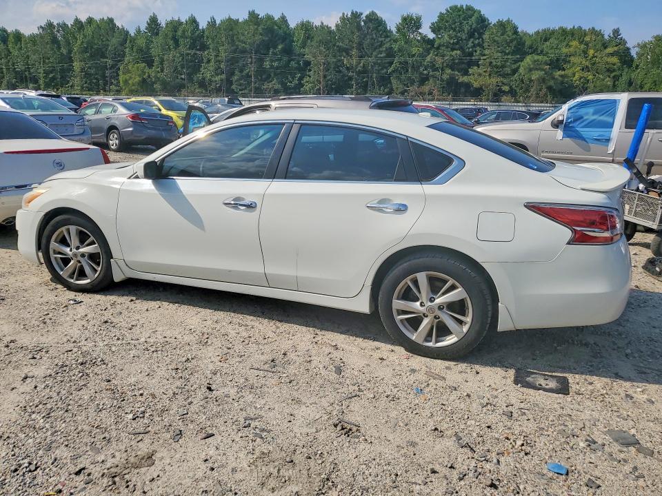 Photo 2 from auction – 2015 NISSAN ALTIMA with VIN 1N4AL3AP8FN894470
