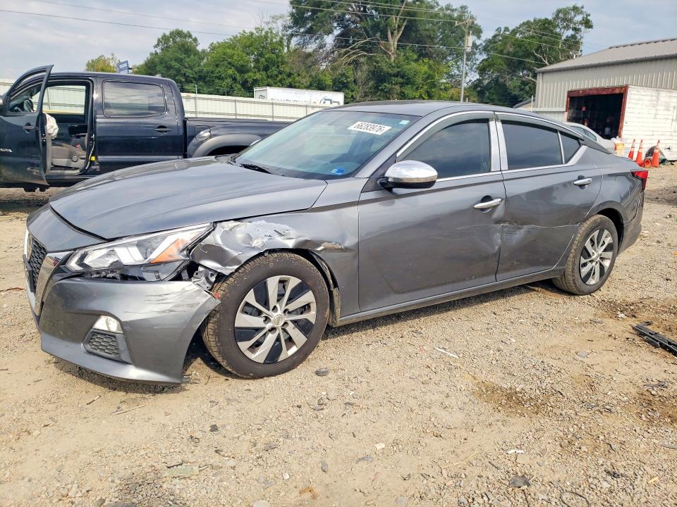 NISSAN ALTIMA 2020 with VIN 1N4BL4BV7LC249209 - Photo from auction
