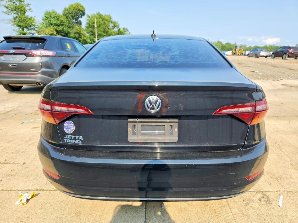Photo 6 from auction – 2019 VOLKSWAGEN JETTA with VIN 3VWC57BU6KM060756