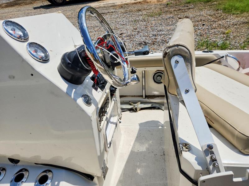 Photo 7 from auction – 2017 STINGRAY BOATS 186CC with VIN PNYUSE32H617