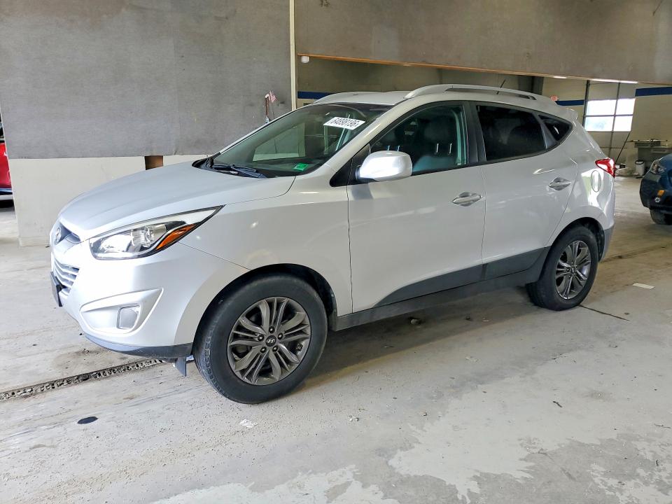 HYUNDAI TUCSON 2015 with VIN KM8JUCAG7FU987330 - Photo from auction