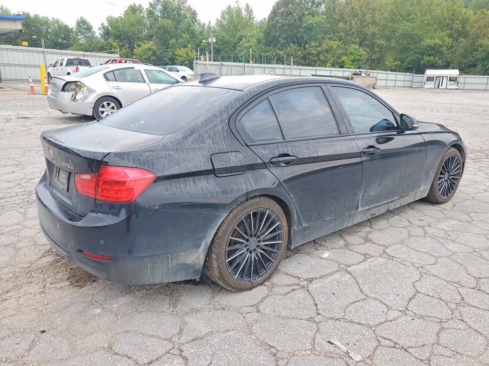 Photo 3 from auction – 2014 BMW 328 with VIN WBA3D3C5XEK155576