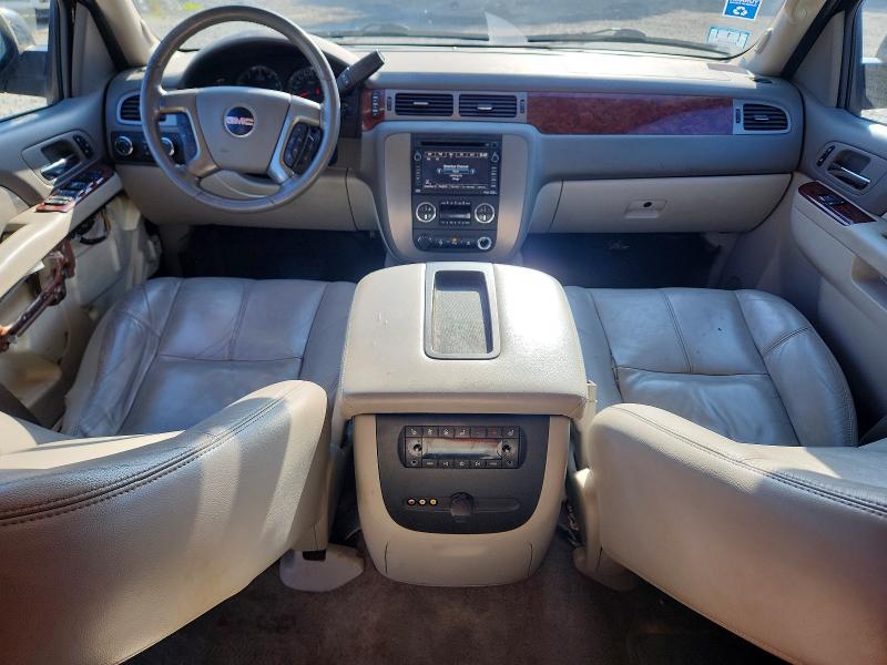 Photo 8 from auction – 2011 GMC YUKON with VIN 1GKS2CE09BR351733