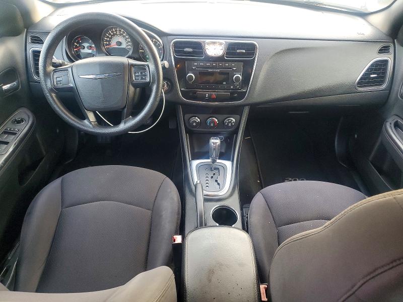 Photo 8 from auction – 2014 CHRYSLER 200 with VIN 1C3CCBAB6EN141833