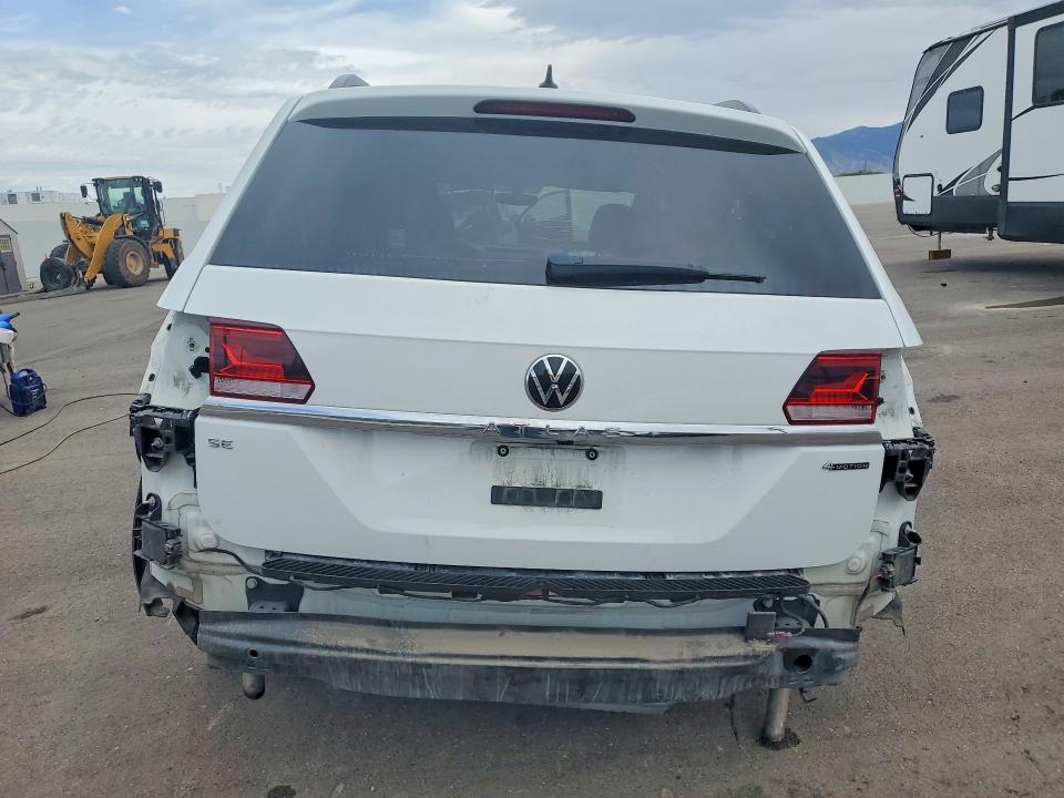 Photo 6 from auction – 2023 VOLKSWAGEN ATLAS with VIN 1V2KP2CA4PC546232