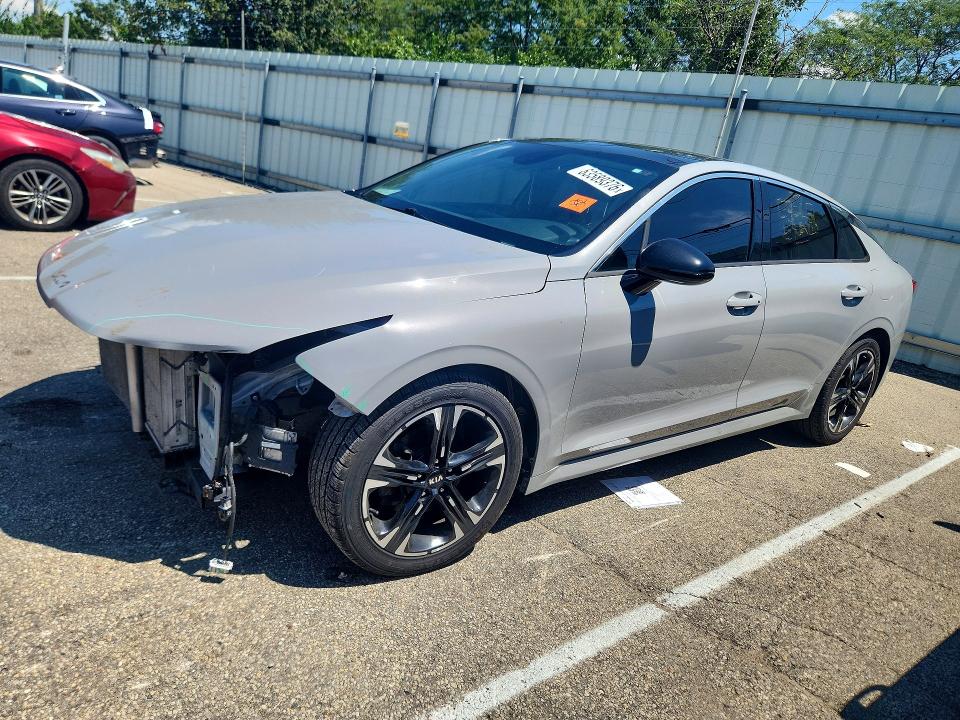 KIA K5 2021 with VIN 5XXG64J24MG049372 - Photo from auction