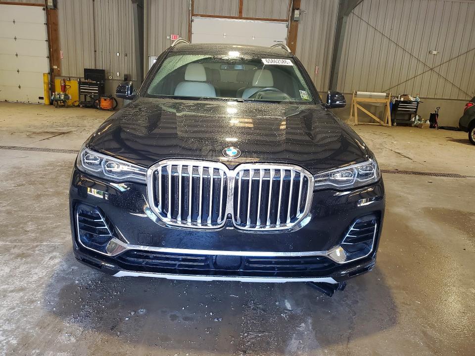 Photo 5 from auction – 2022 BMW X7 with VIN 5UXCW2C07N9J70957