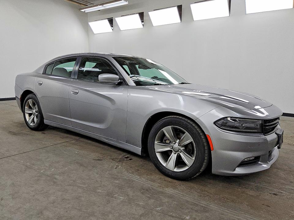 Photo 4 from auction – 2016 DODGE CHARGER with VIN 2C3CDXHG8GH185663