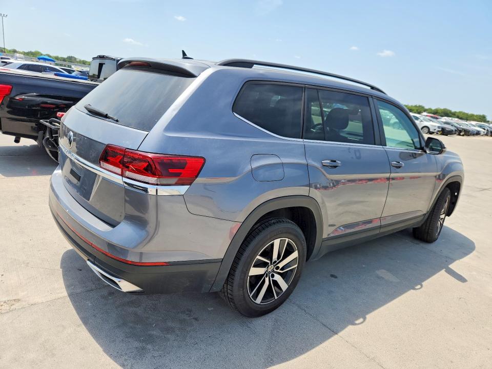 Photo 3 from auction – 2022 VOLKSWAGEN ATLAS with VIN 1V2DP2CA2NC516104