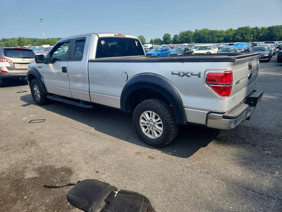 Photo 2 from auction – 2011 FORD F150 with VIN 1FTVX1EF8BKD18394