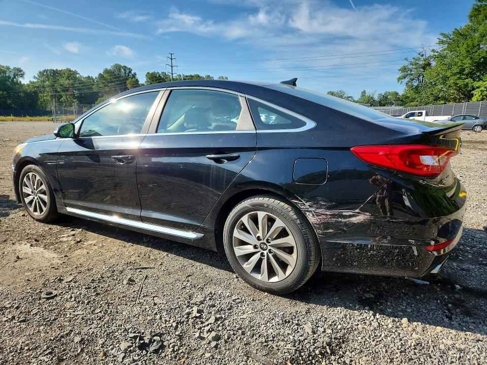 Photo 2 from auction – 2016 HYUNDAI SONATA with VIN 5NPE34AF8GH279010