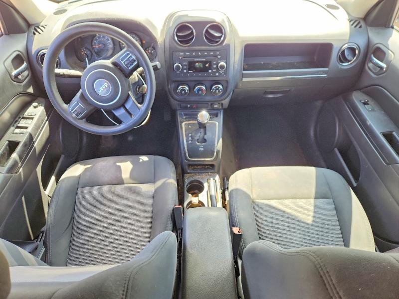 Photo 8 from auction – 2017 JEEP PATRIOT with VIN 1C4NJPBB0HD103823